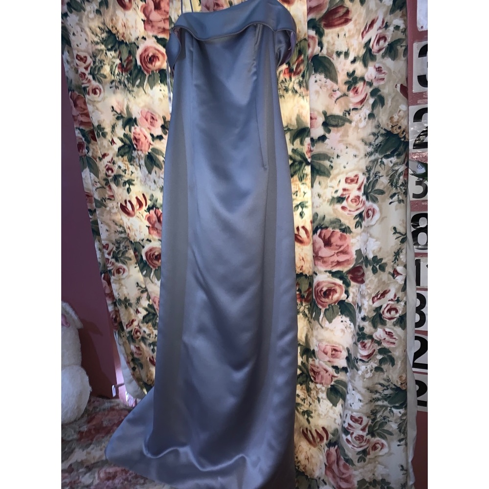 🎉Gown dress🎉